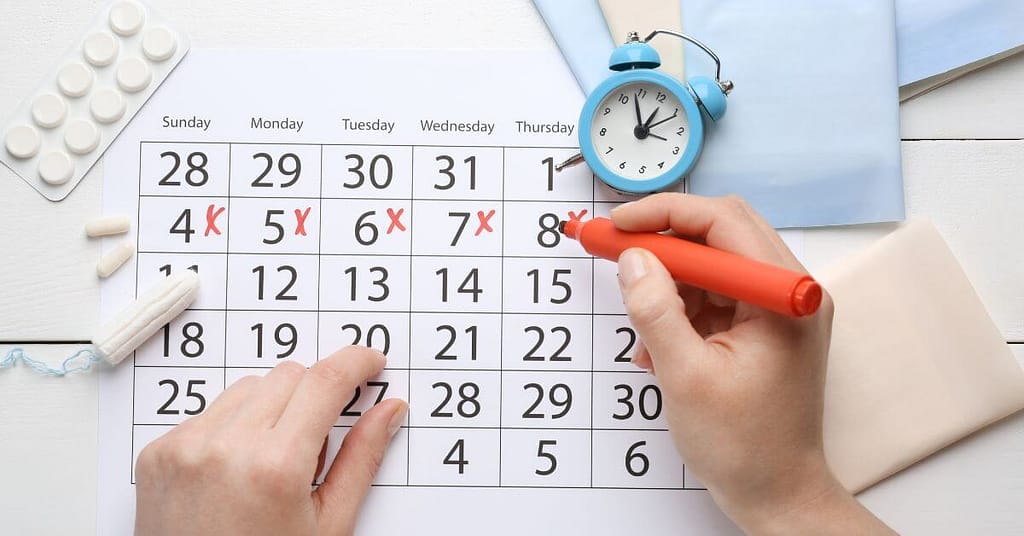 virtual assistant mistakes - calendar and a clock checking date